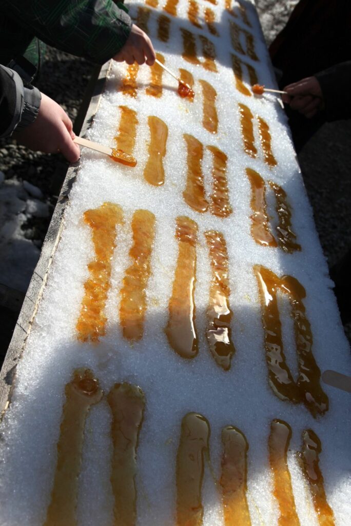 Animation saveurs du Québec sucettes à l'érable Animation saveurs du Québec sucettes à l'érable